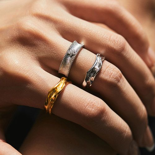 MODIAN摩典S925纯银韩版不规则锡箔褶皱戒指女个性宽面开口戒指 - 图1