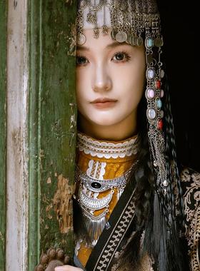 民族风复古夸张项链云南旅游摄影