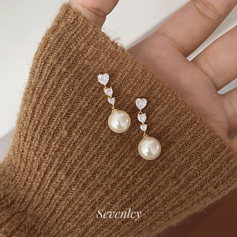 新品【瞬间心动】巨好看~渐变闪亮爱心奶白珍珠耳钉耳坠,淘宝优惠券,粉丝福利购,淘宝优惠卷