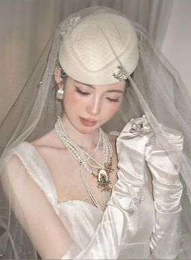 山茶花同款写真手套缎面新娘礼服结婚白色法式高级感赫本风