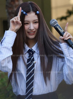 蓝色学院风领带少女复古