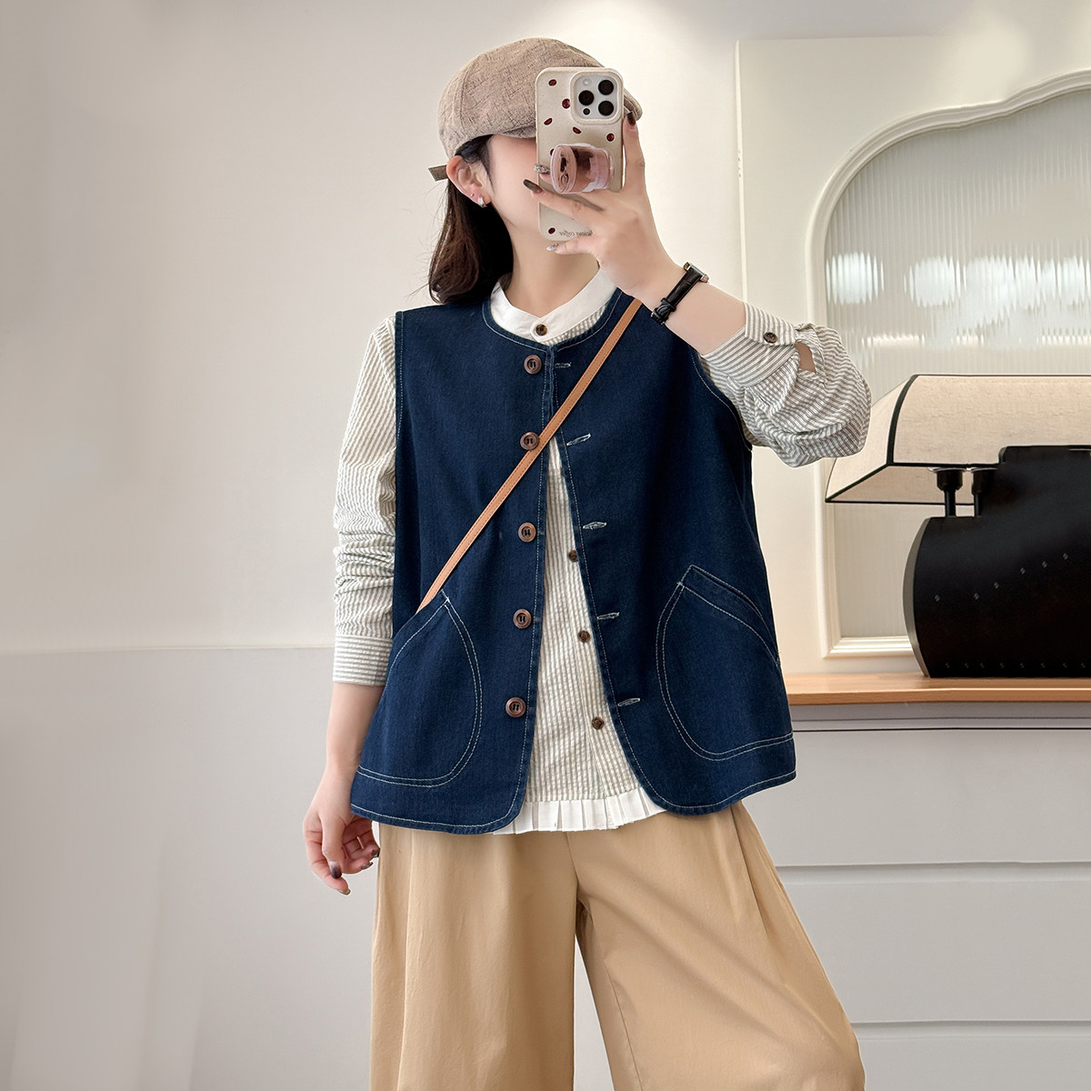 大码胖mm时尚百搭显瘦纯色牛仔马甲女士春季新款宽松遮肉减龄上衣,淘宝优惠券,粉丝福利购,淘宝优惠卷