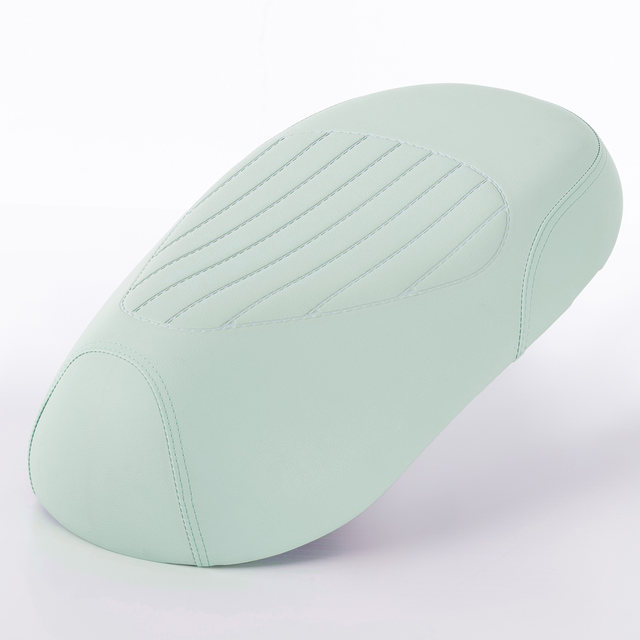 Emma Yuanverse PIus Waterproof and Sunscreen Universal Seat Cover