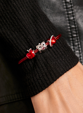 ATHENAIE红色本命年串珠手绳