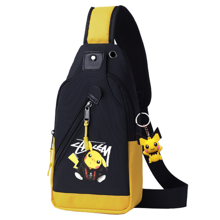 动漫联名皮卡丘胸包男休闲女单肩包 百灵埃亨男士包袋