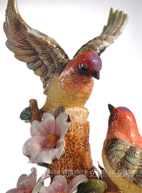 简欧式红头山雀陶瓷电视柜摆件