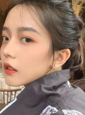 s925耳钉拉丝方块可爱迷你男女