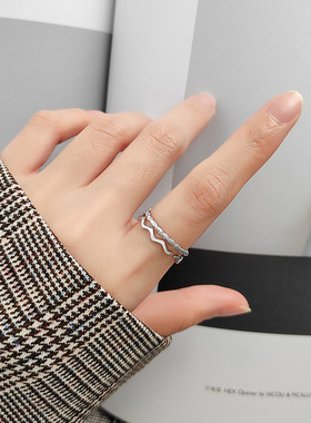 波浪线条简约文艺风麻花细款戒指