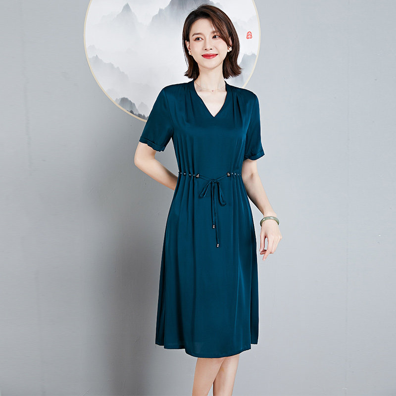  水木江南连衣裙