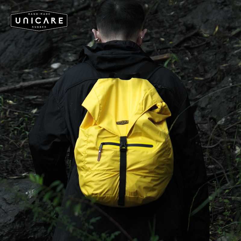unicare复古防水大容量双肩背包 unicare双肩背包