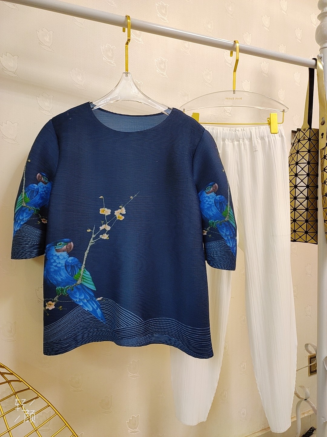 三宅褶皱2020年新品春夏中国风t恤 褶子一生  宸睿褶皱女装T恤