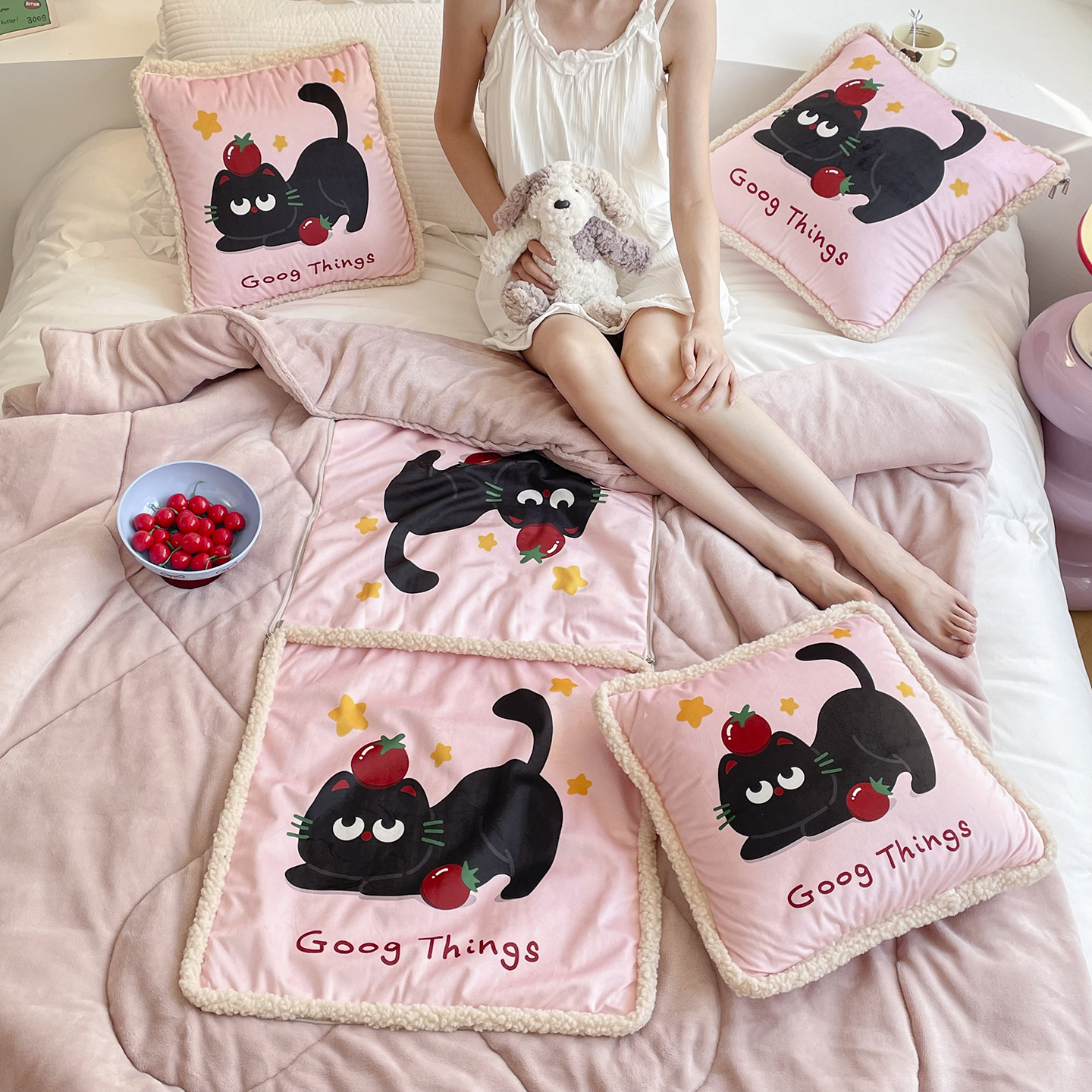 可爱卡通儿童抱枕被子两用牛奶绒冬天午睡枕头靠垫办公室午休盖毯 - 图0