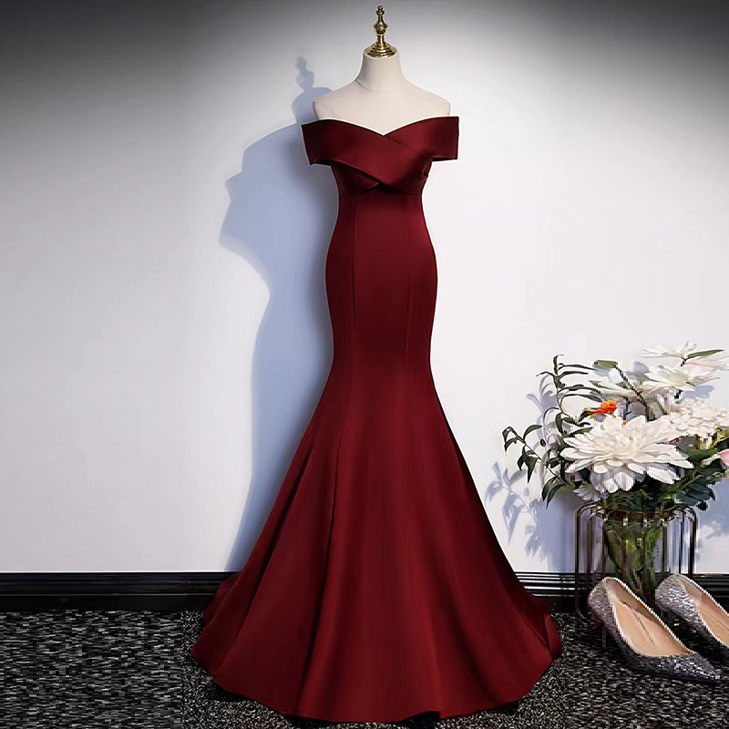  金典新娘礼服/晚装