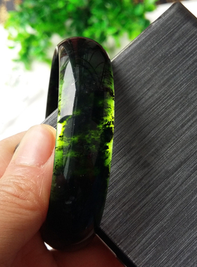 天然玉镯子秦玉人家民族风女