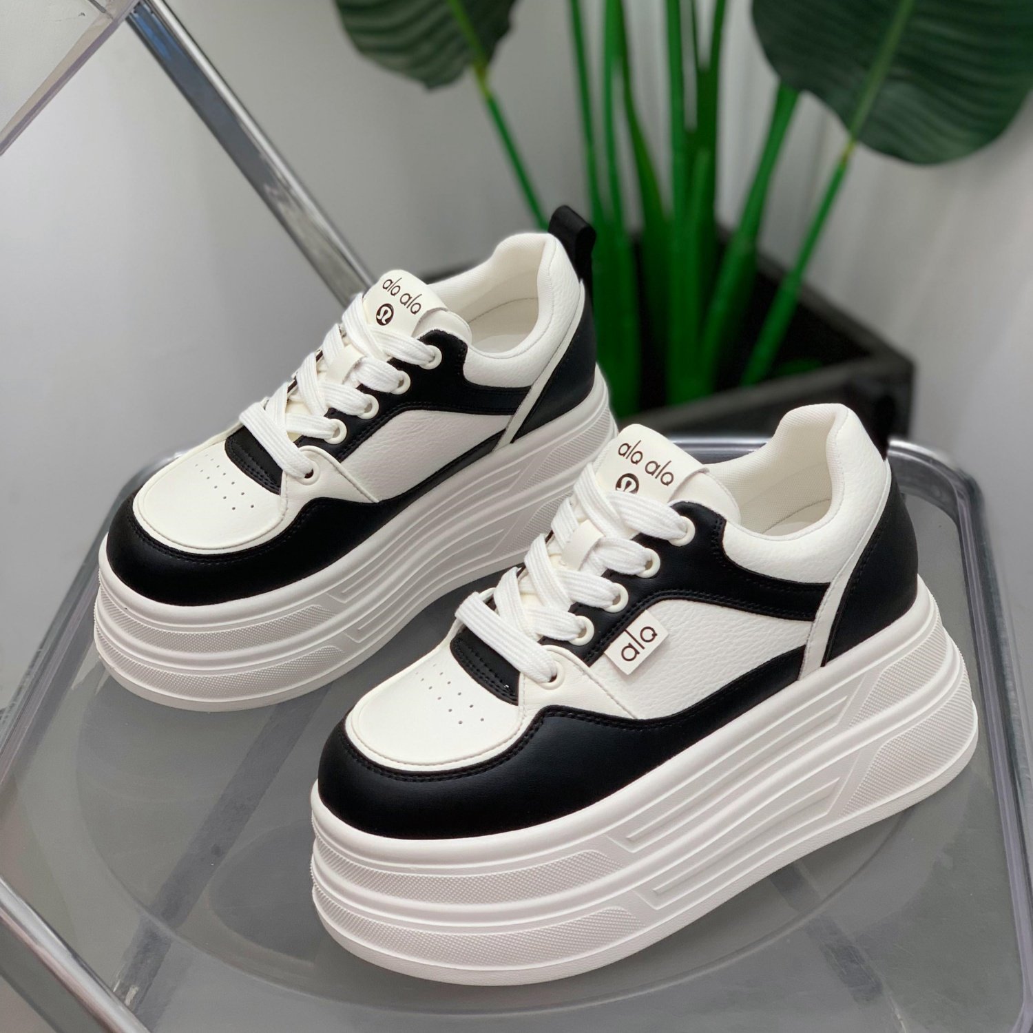 真皮小个子增高小白鞋女2025年秋冬新款板鞋百搭厚底8CM休闲鞋子,淘宝优惠券,粉丝福利购,淘宝优惠卷