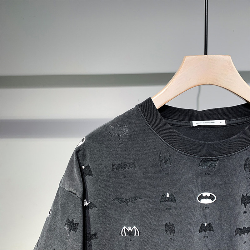 2024新款潮牌水洗做旧蝙蝠图案印花短袖T恤男夏季宽松个性体恤衫