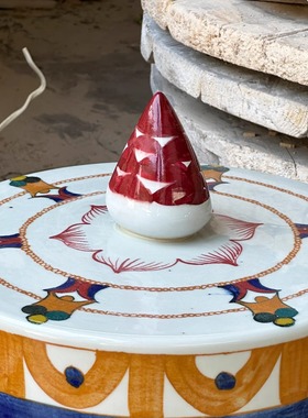 金色仿西藏文化陶瓷筒定制