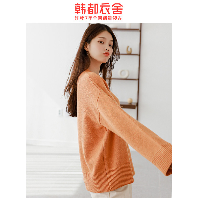  韩都衣舍秀衣莲毛针织衫