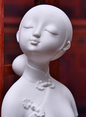 东方泥土陶瓷仕女摆件