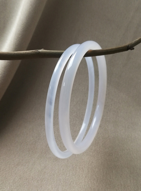 天然冰种荔枝烟灰紫白玉髓手镯