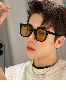 复古新款方形简单粗框墨镜茶色