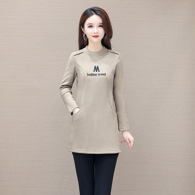 Ladies fashionable new fleece bottoming shirt with pockets
