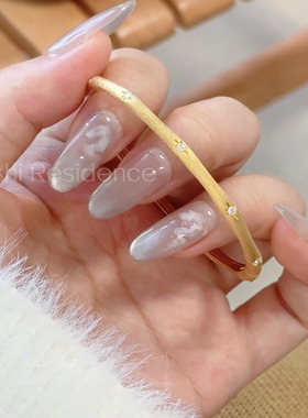 韵饰居~上班族平价拉丝六角星造型 独特小众黄金色手镯大气配饰