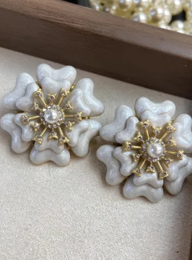 耳环项链仙气戒指镶钻法式白色滴油锁骨链花朵山茶花优雅珍珠