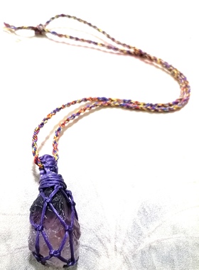貔貅阁珠宝 原野 天然紫萤石网兜原石水晶手作简单蜡绳吊坠项链