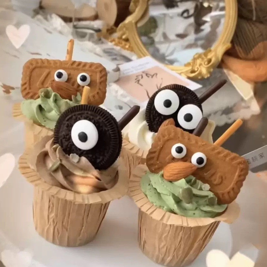 搞怪眼珠子糖小眼睛万圣节蛋糕装扮粉色饼干纸杯眼珠糖烘焙装饰品