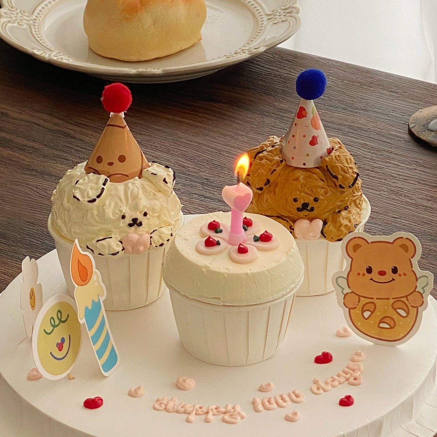 黄油小熊纸杯蛋糕装饰插牌粉色爱心蜡烛毛球小帽子生日装扮插件,淘宝优惠券,粉丝福利购,淘宝优惠卷