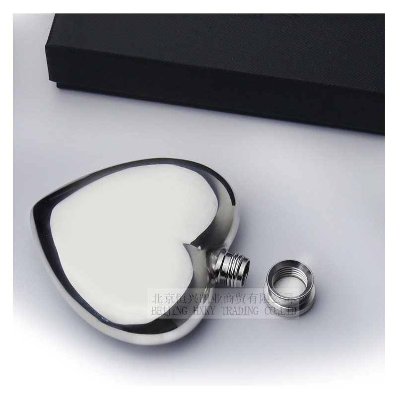 Edwin Blyde 英国进口 随身锡酒壶 心形酒壶 户外露营复古英伦风 - 图0