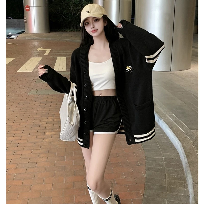 大码黑色V领针织毛衣外套女春秋冬季日系慵懒风宽松开衫长袖上衣 - 图2