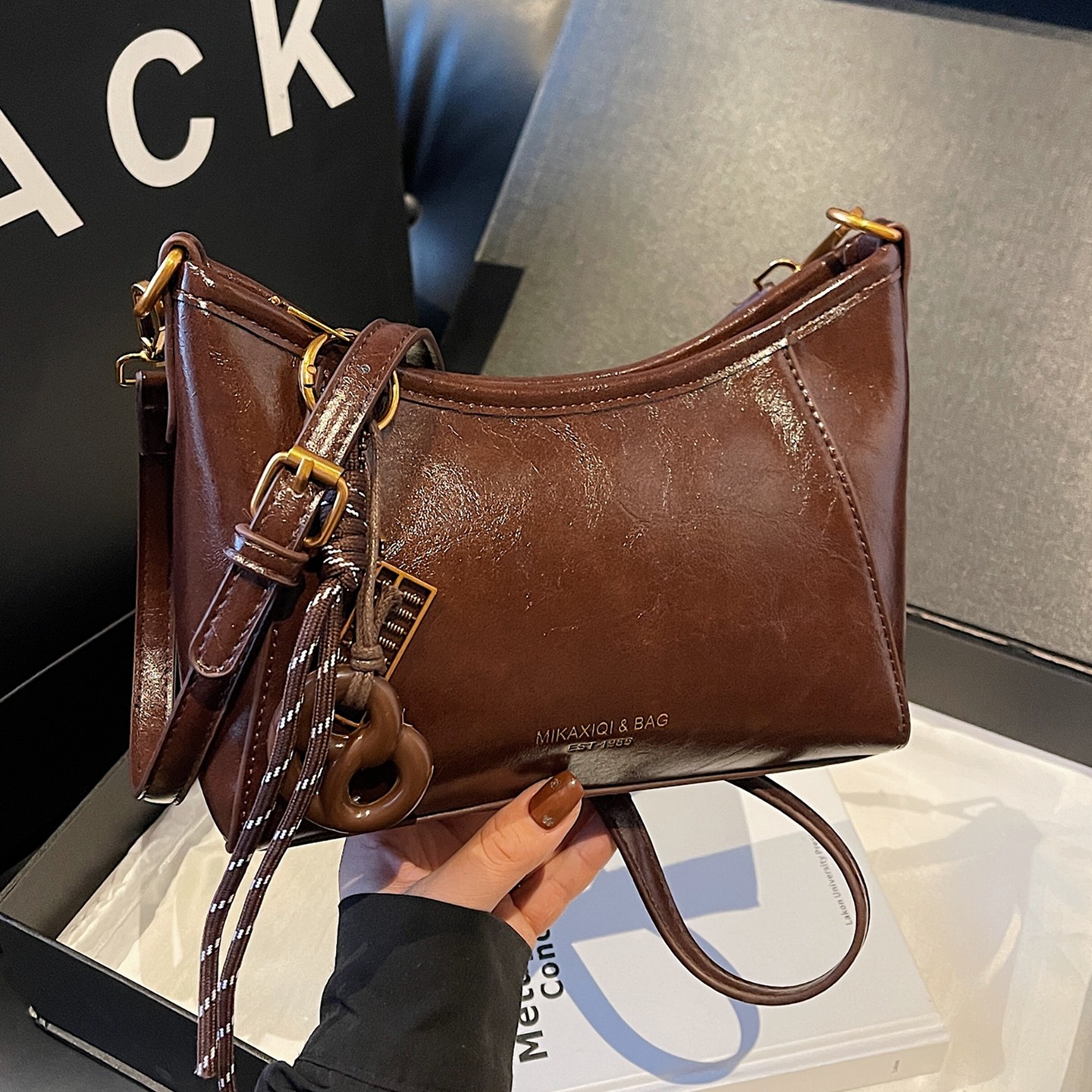 【有拉链夹层】小众设计腋下斜挎两用包2025新款潮百搭小包包女款,淘宝优惠券,粉丝福利购,淘宝优惠卷