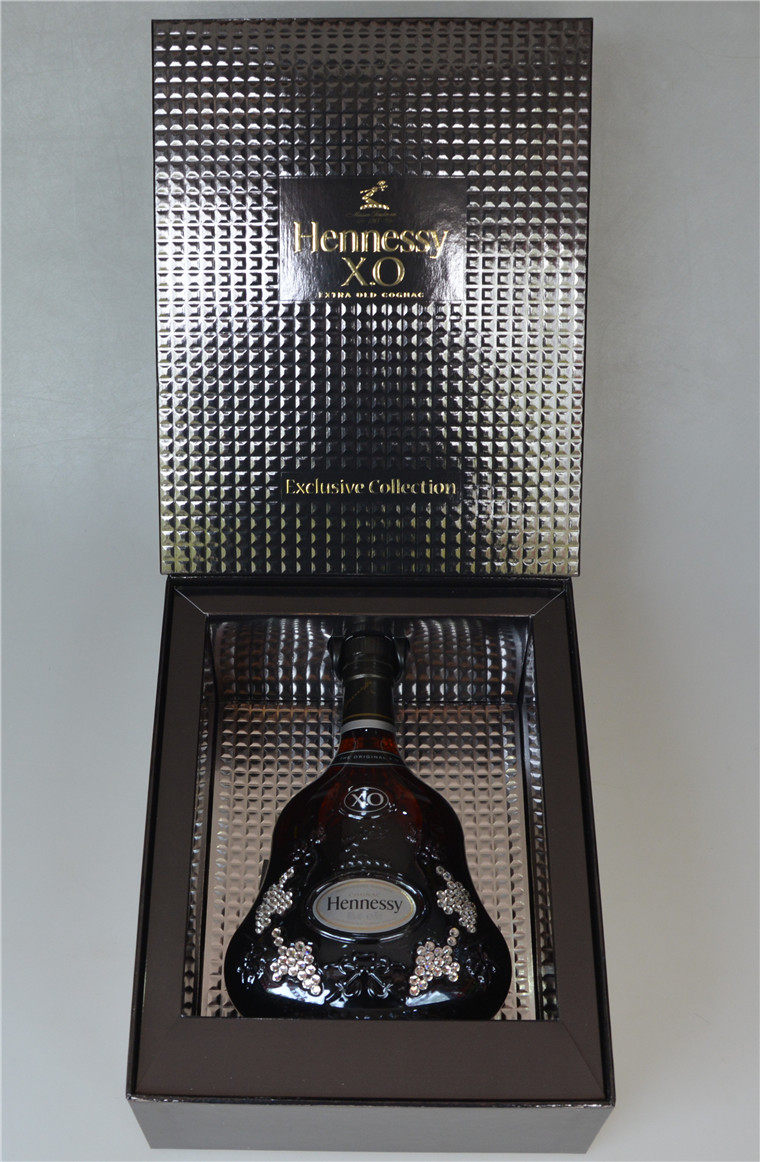 代购hennessy轩尼诗xo干邑白兰地第二代施华洛世奇水晶限量版收藏
