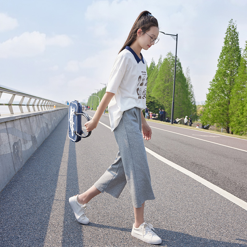 夏季套装初中女生休闲学院风套服时尚2024高中学生短袖短裤两件套