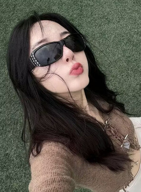 欧美新款偏光太阳镜复古时尚镶砖墨镜女个性显瘦大气开车防紫外线