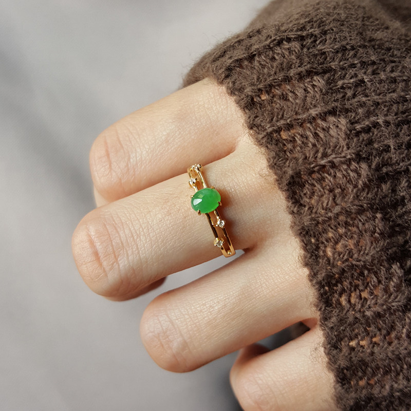 Sun green cabochon jade inlaid band ring