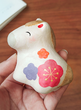 日本龙虎作生肖马祝福礼物摆件