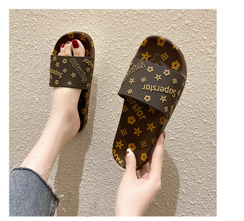 可爱卡通拖鞋女夏网红ins少女心防滑情侣厚底凉拖外穿沙滩鞋子女 - 图1