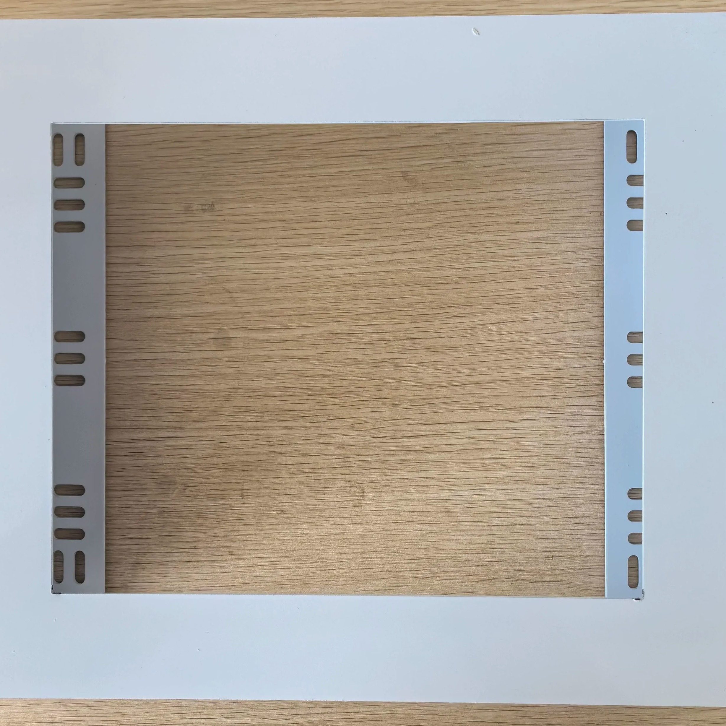 7寸10寸触摸屏安装盒威纶 信捷 昆仑 三菱显示屏plc白色安装支架,淘宝优惠券,粉丝福利购,淘宝优惠卷