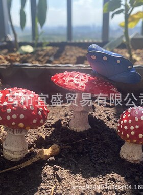 跨境新款 夜光红蘑菇微景观庭院装饰品摆件设计田园盆栽家居造型