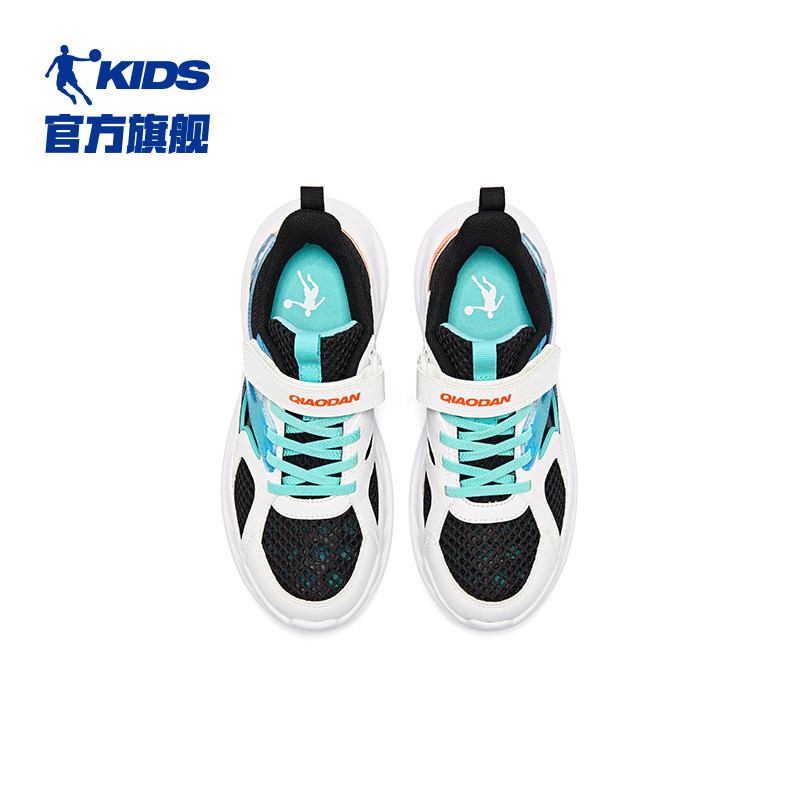  乔丹童装运动鞋