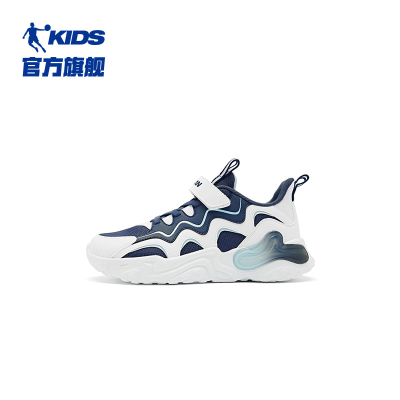  乔丹童装运动鞋