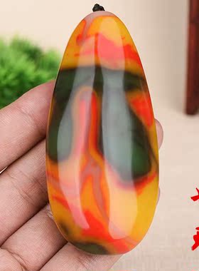 新疆和田玉彩玉原石手把件鸡血石彩玉手玩件挂件天然原石手抓件