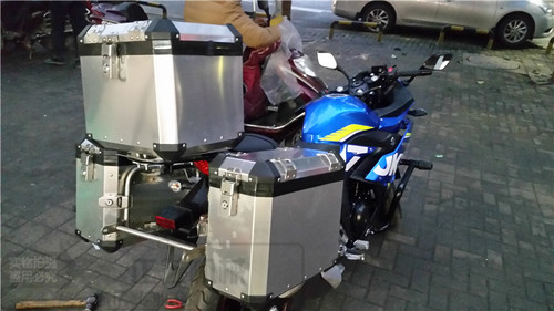 GSX250R铝合金边箱后货架铝合金尾箱侧箱后备箱旅行箱行李箱 - 图0