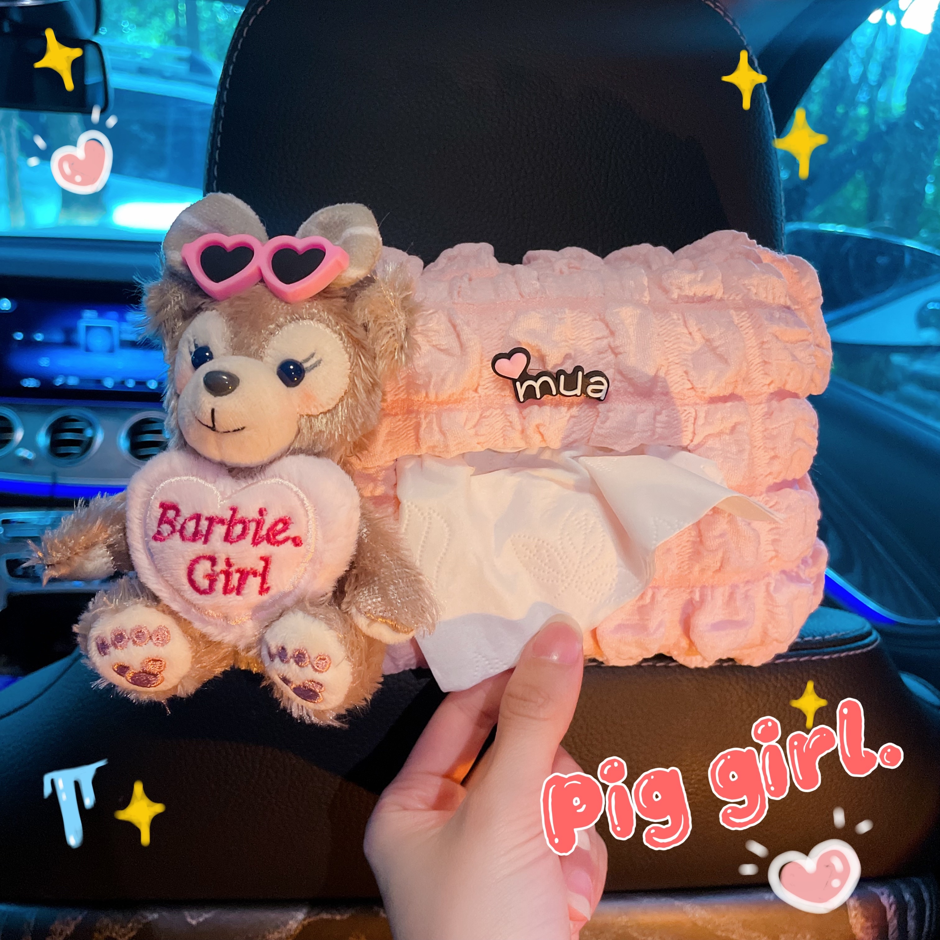 车载纸巾盒挂式可爱汽车内副驾驶纸抽盒高颜值女神车用品装饰玩偶 - 图0