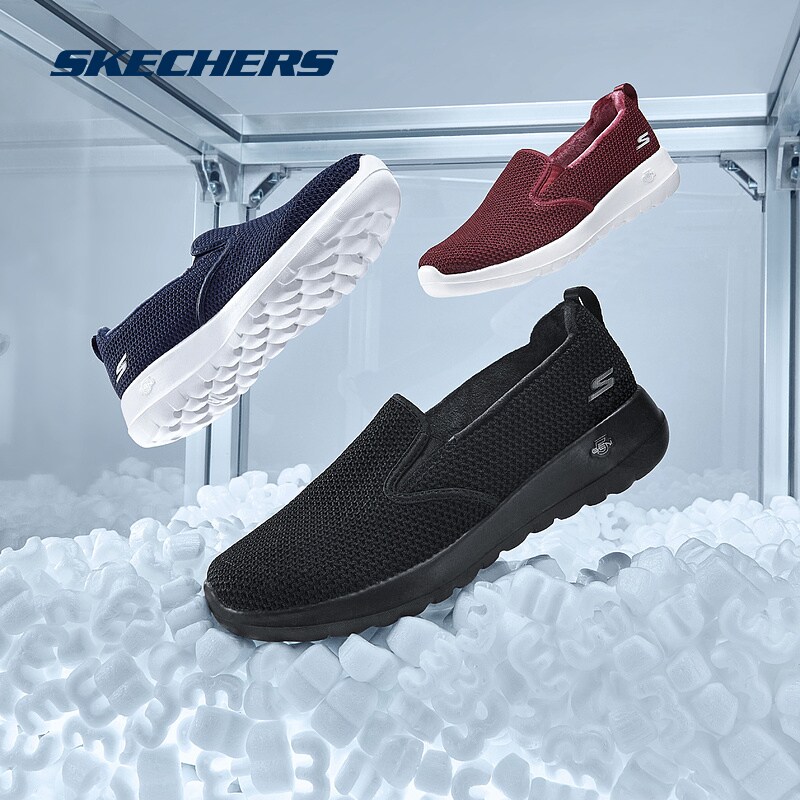  skechers运动健步鞋
