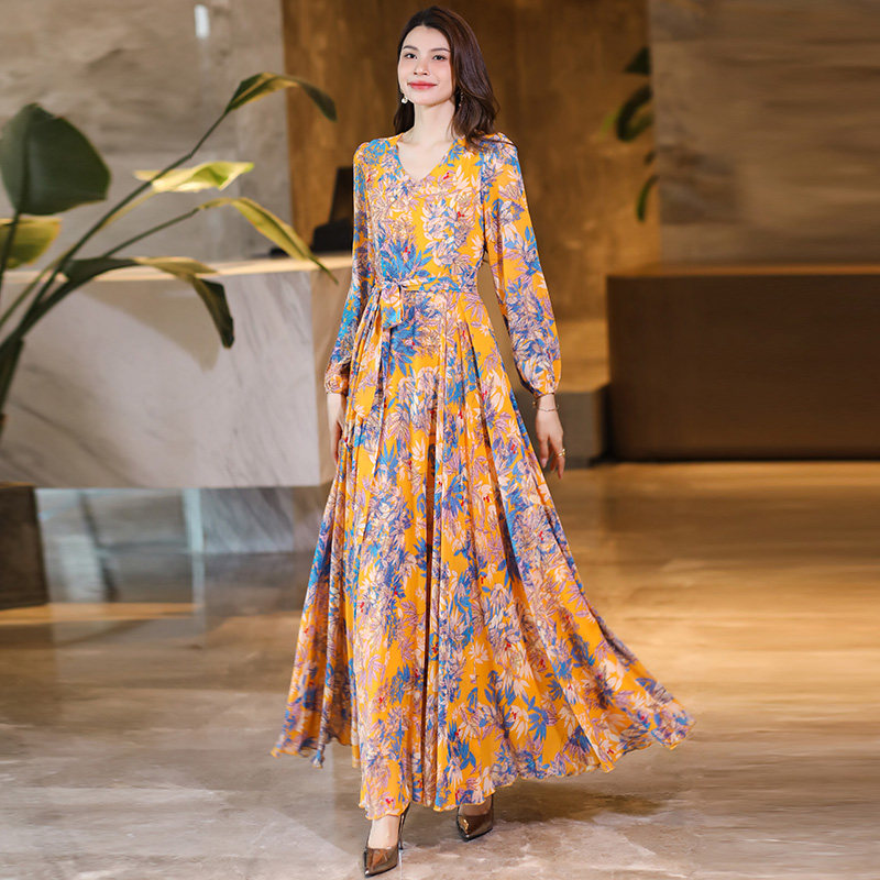 2025年春秋冬新款优雅女士长袖印花连衣裙显瘦长裙雪纺裙子沙滩裙,淘宝优惠券,粉丝福利购,淘宝优惠卷