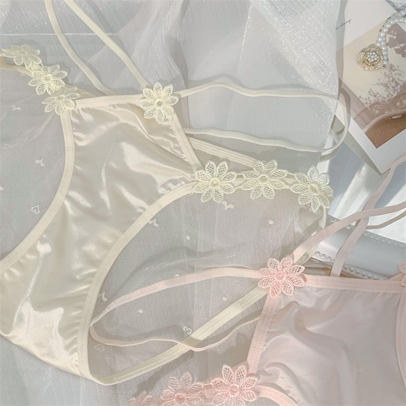 粉樱漫舞~女生纯欲高颜值低腰性感女士镂空内裤女2026新款三角裤,淘宝优惠券,粉丝福利购,淘宝优惠卷